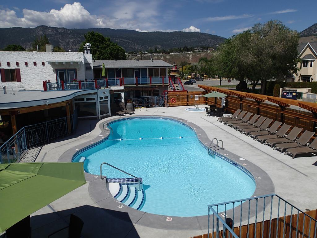 Bowmont Motel ペンティクトン エクステリア 写真