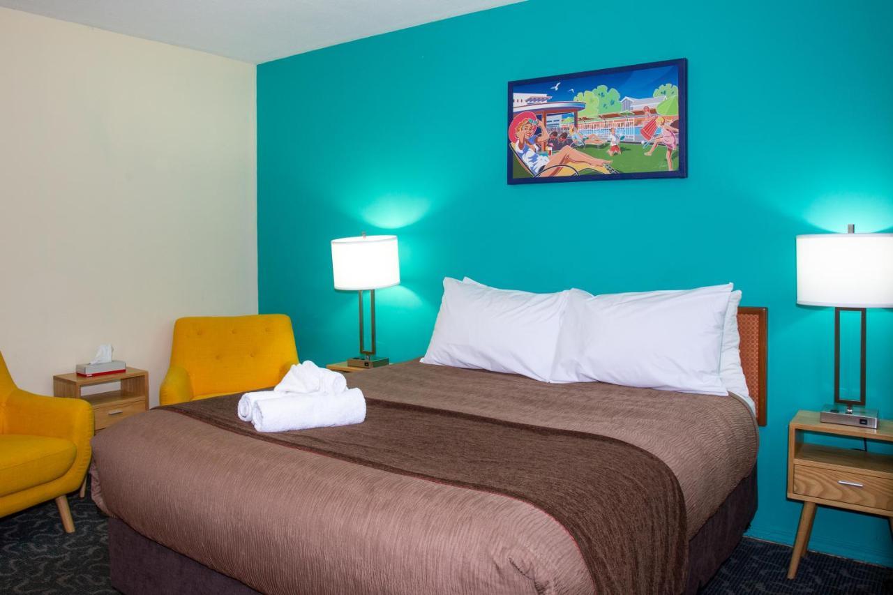 Bowmont Motel ペンティクトン エクステリア 写真