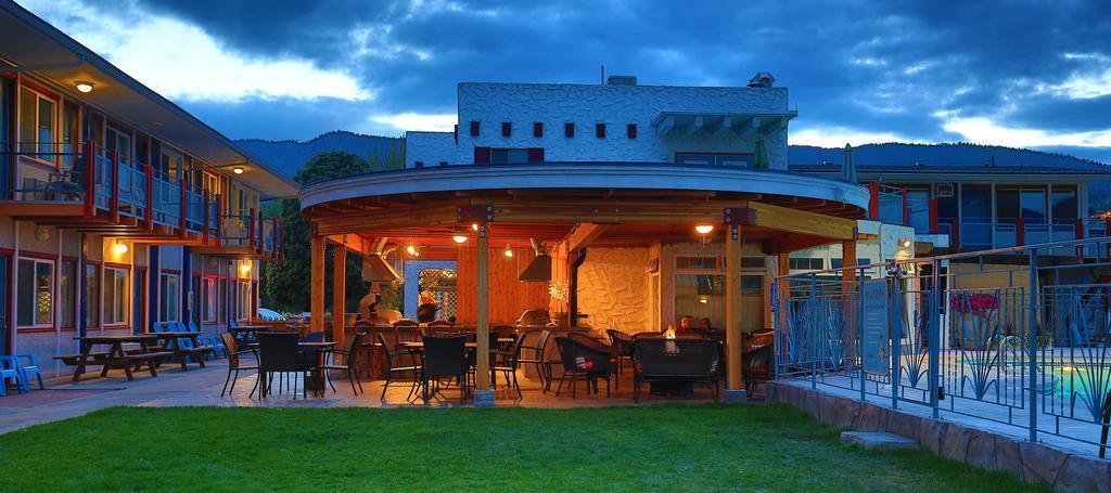 Bowmont Motel ペンティクトン エクステリア 写真