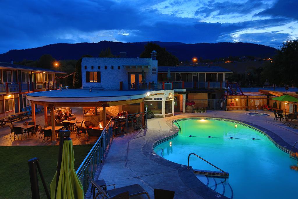 Bowmont Motel ペンティクトン エクステリア 写真